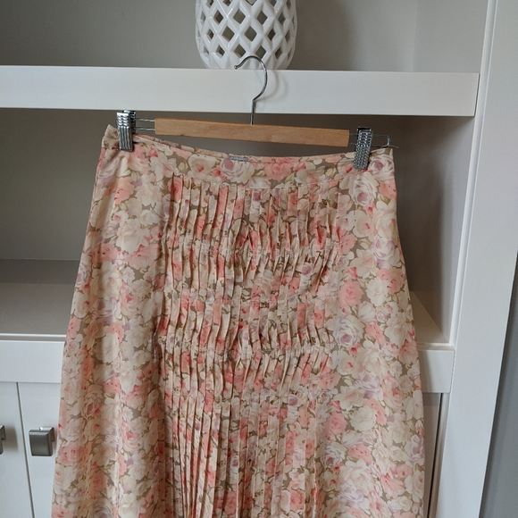 Tristan flower pleated skirt - 6 - Picture 6 of 8